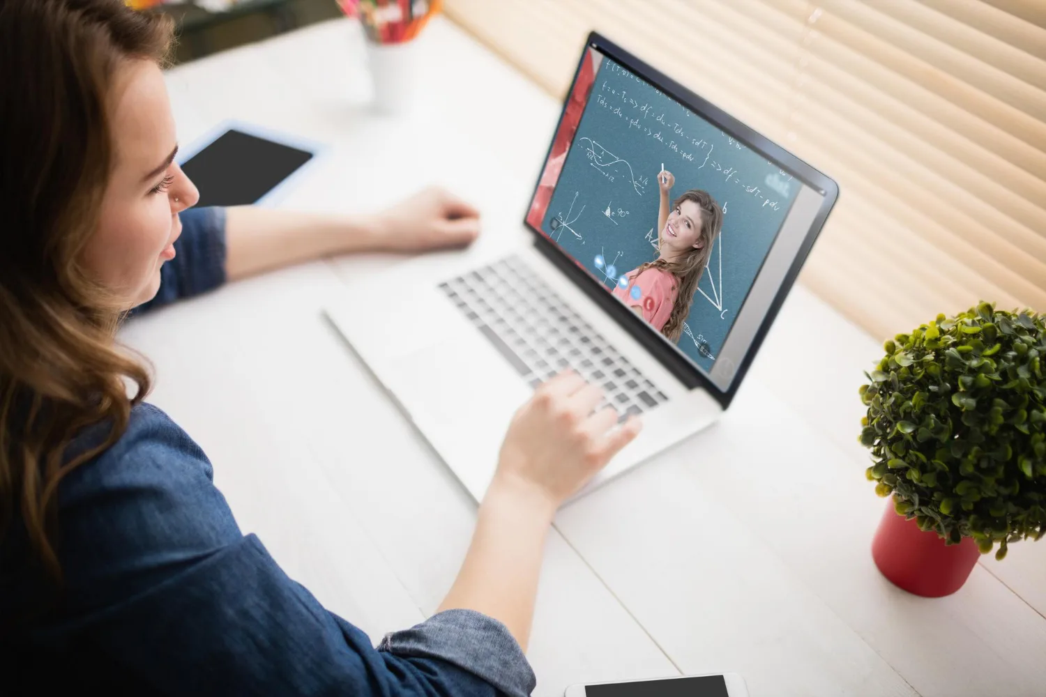 Programación Neurolingüística (PNL)